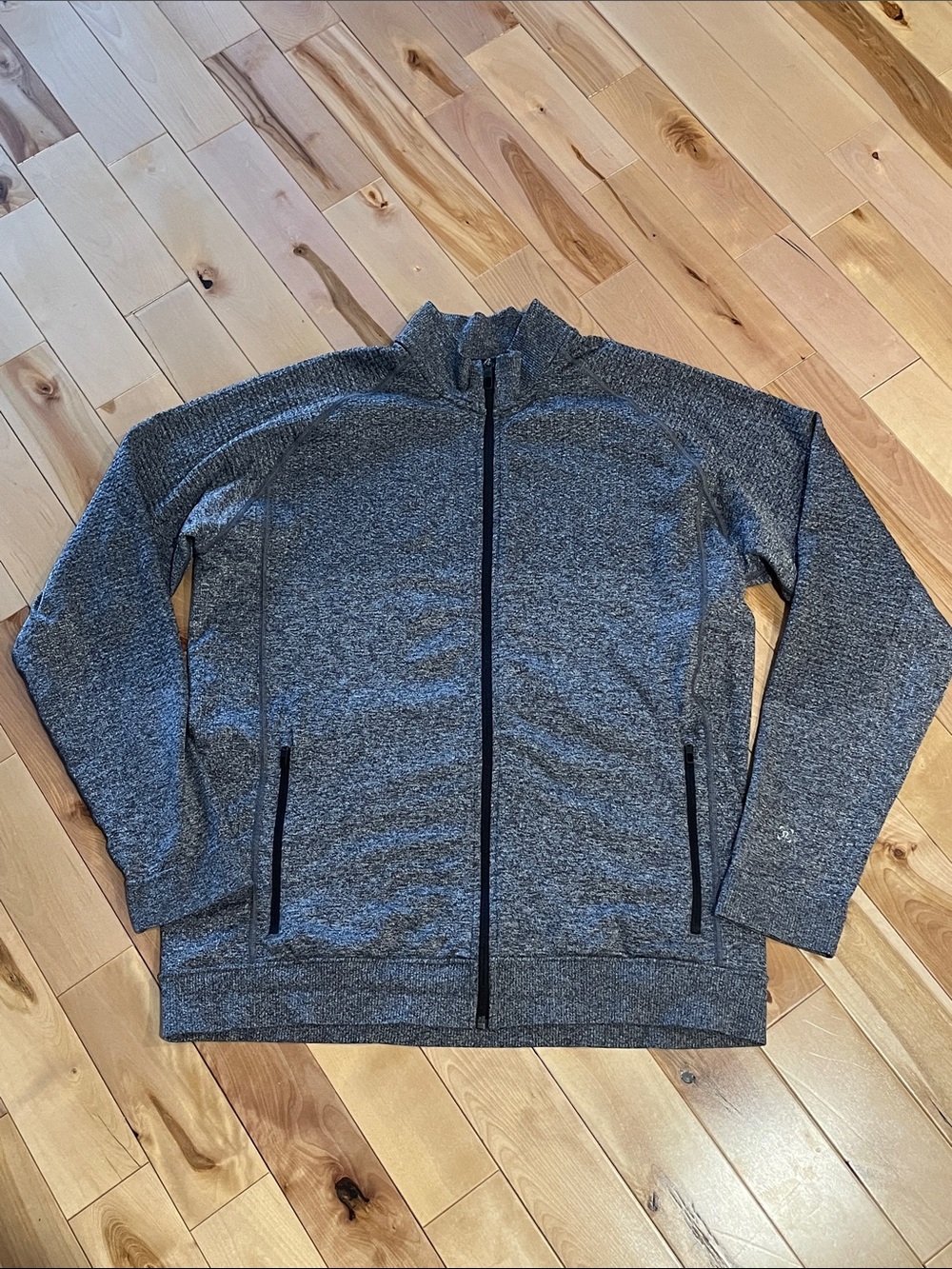 Lululemon Engineered Warmth Jacket - Picture 4 of 7